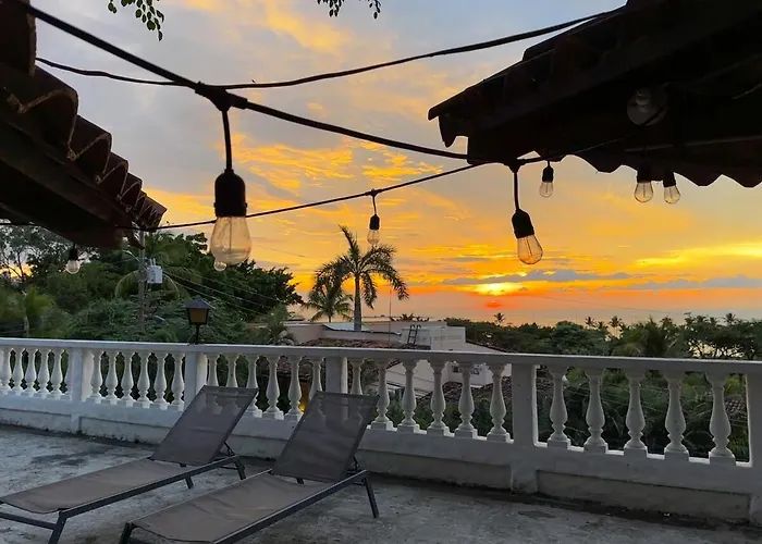 47 Hilltop Retreat Ocean Garden Views * Tamarindo
