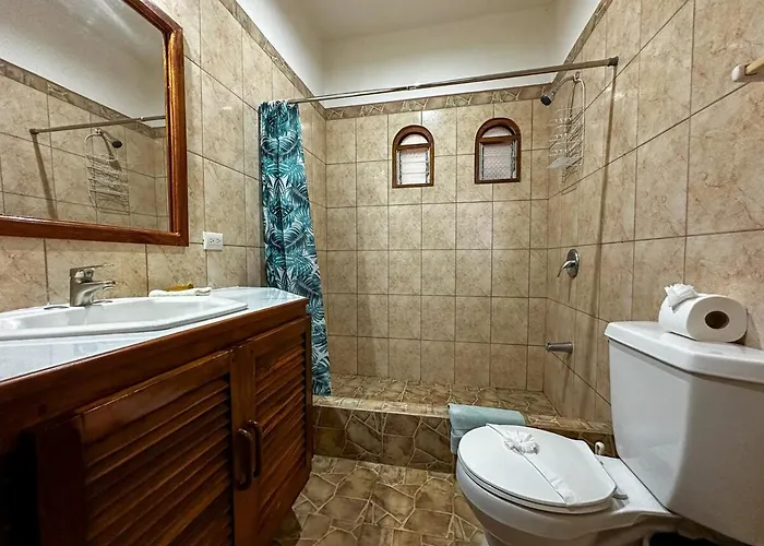 47 Hilltop Retreat Ocean Garden Views * Tamarindo